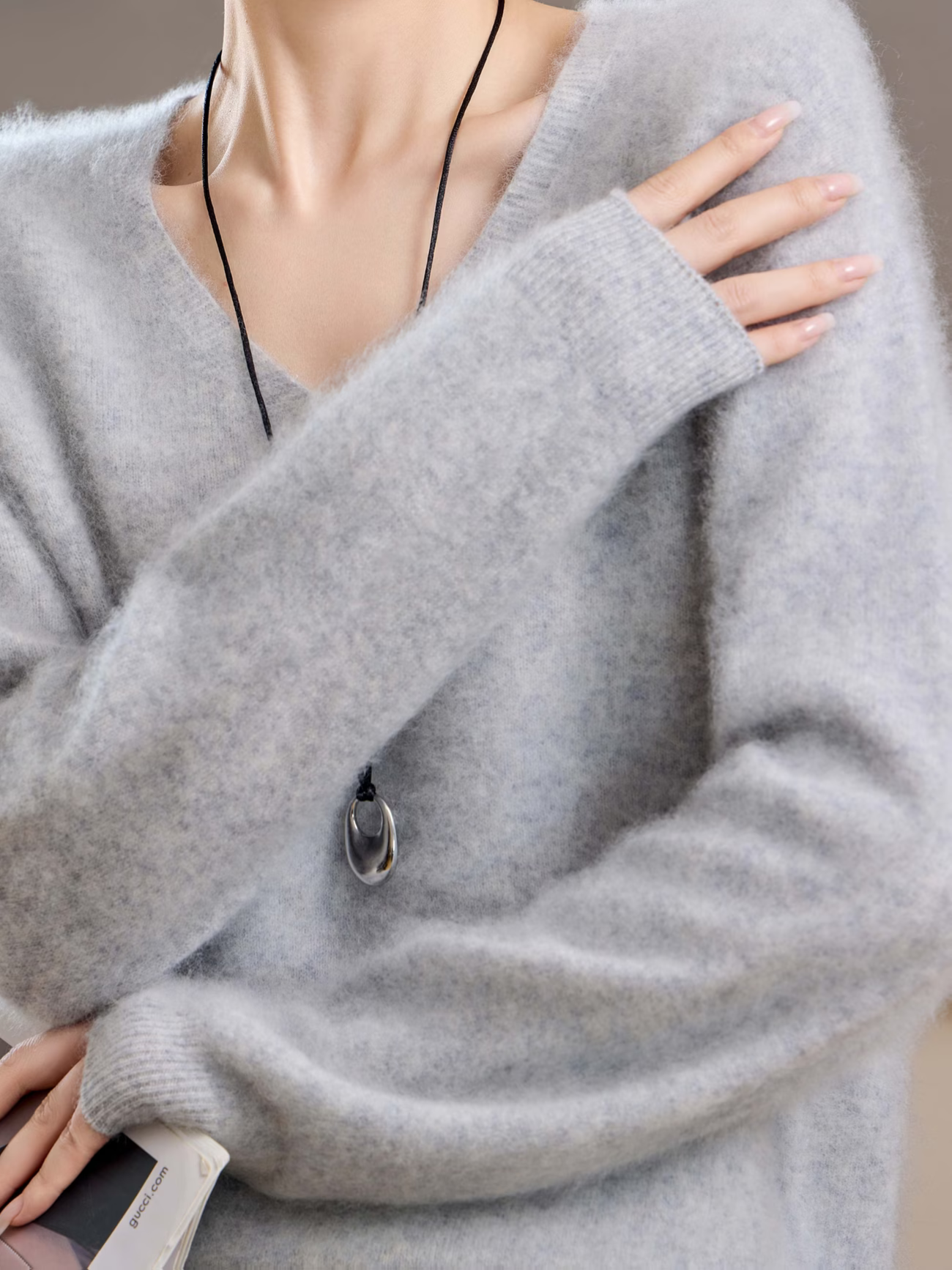 Élise | Brushed V-Neck Sweater